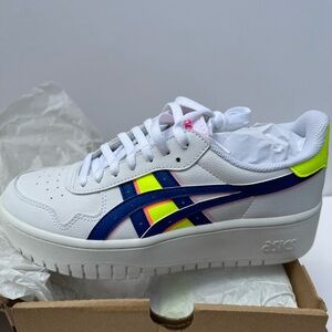 NWT ASICS Women’s Japan S PF Neon Yellow